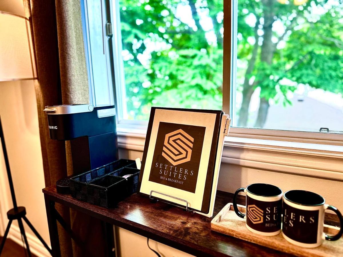 Settlers Suites Niagara-on-the-Lake Esterno foto